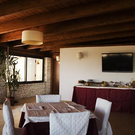 منزل ريفي Lo Scacciapensieri فرانكافيلا أل ماري