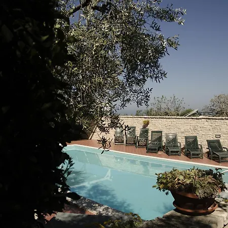 Lo Scacciapensieri منزل ريفي