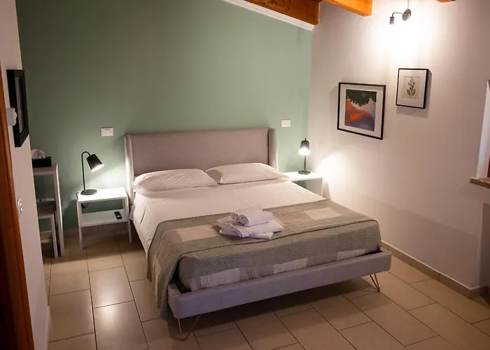 منزل ريفي Lo Scacciapensieri *